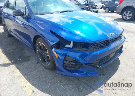 2021 Kia K5 Gt-Line z USA, uszkodzony, nr VIN 5XXG64J20MG019673